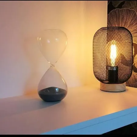 Chez Jeannine, Au Centre-ville Apartament