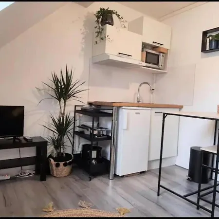 Chez Jeannine, Au Centre-ville *