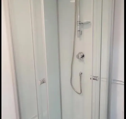 Chez Jeannine, Au Centre-ville * Ντιζόν